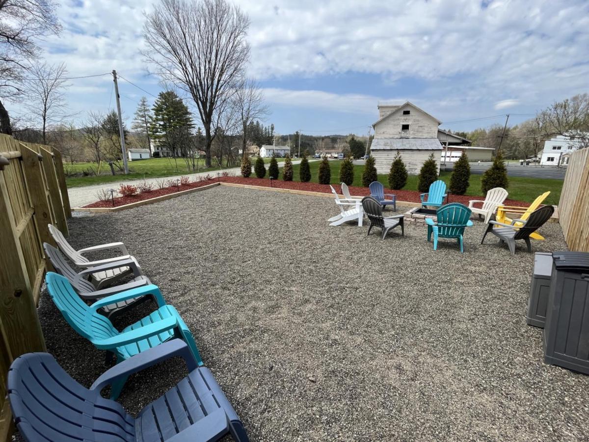 2 Bed Berkshire Getaway Minutes To Jiminy Peak Ski Hancock Zewnętrze zdjęcie