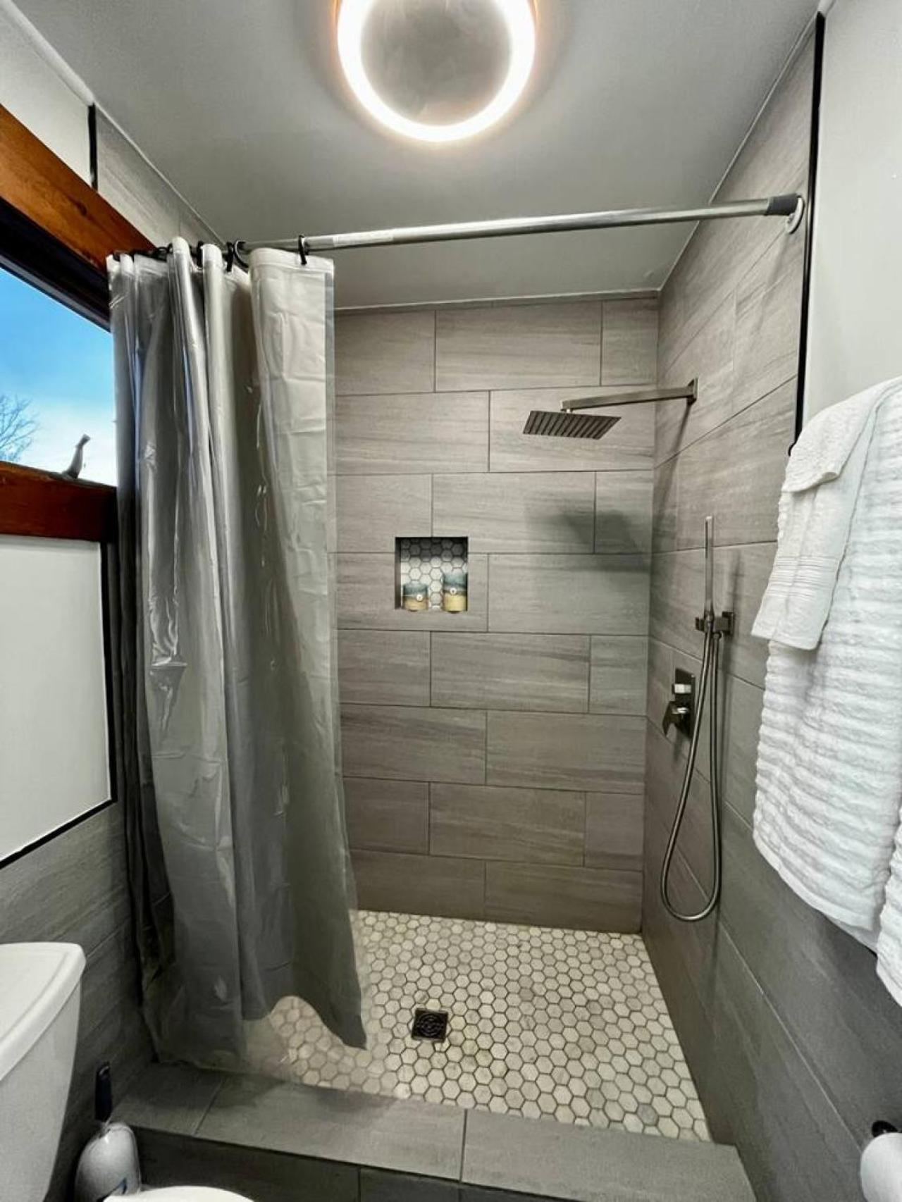 2 Bed Berkshire Getaway Minutes To Jiminy Peak Ski Hancock Zewnętrze zdjęcie